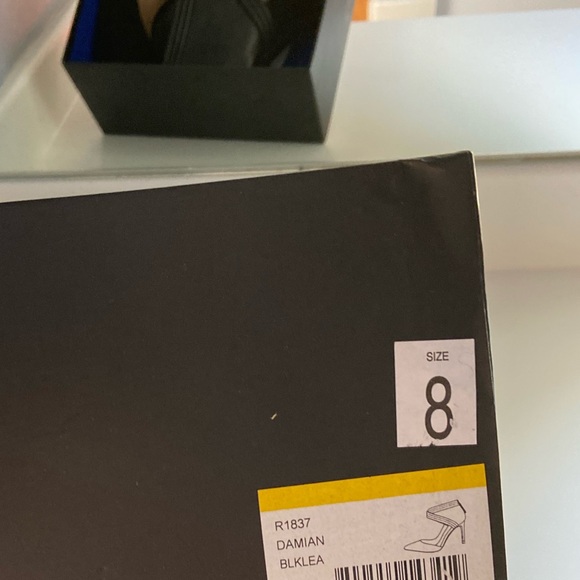 JOE’S leather black heels brand NEW stilettos 👠 - Picture 8 of 9